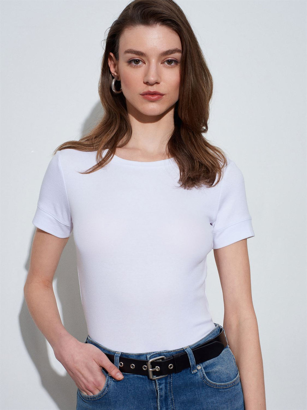 32637 Bisiklet Yaka T-Shirt-Beyaz