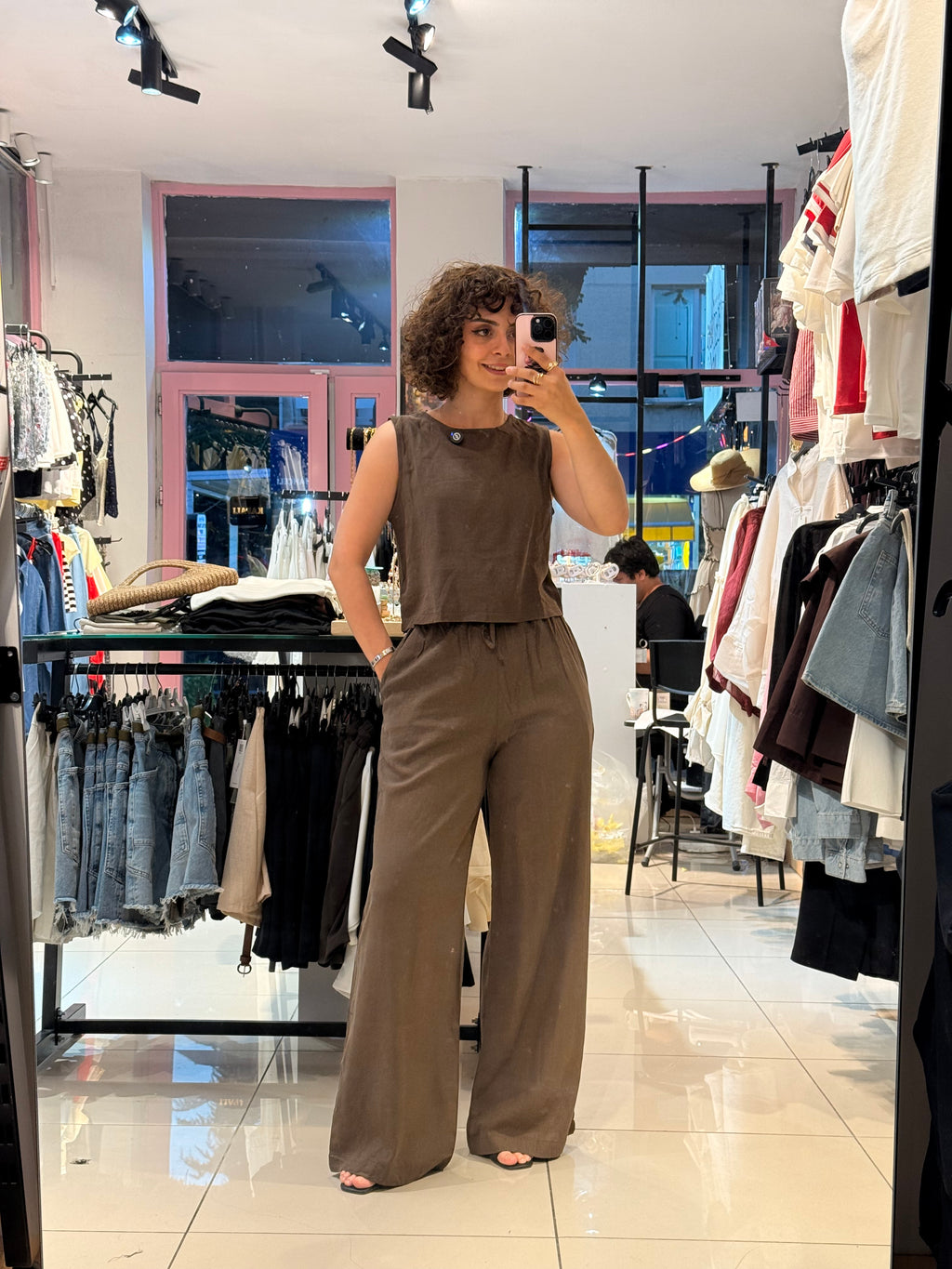 Kahverengi Kolsuz Keten Takım