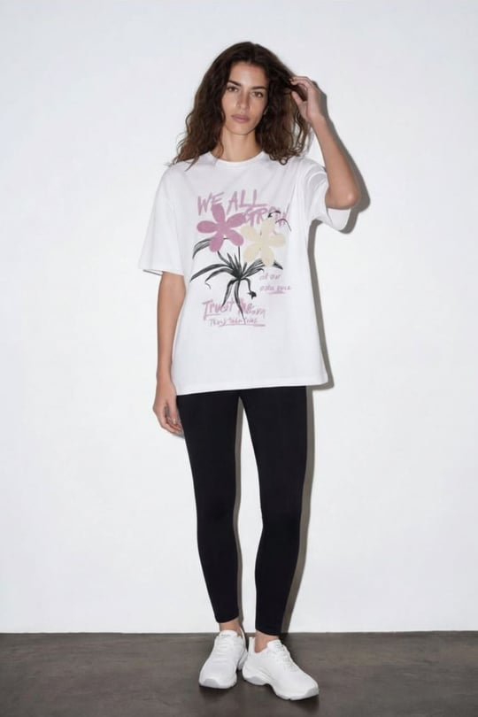 Çiçek Nakış Detaylı Quzu Tshirt