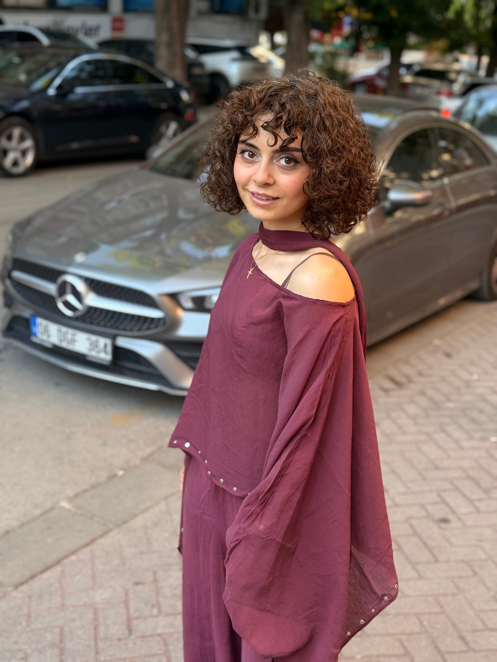 Zımba detaylı pelerin takım (bordo)