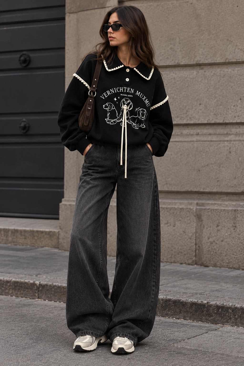 Siyah Köpek Desenli Polo Sweatshirt