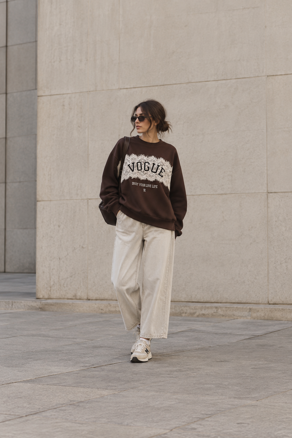 Vogue Dantel Detaylı Sweatshirt