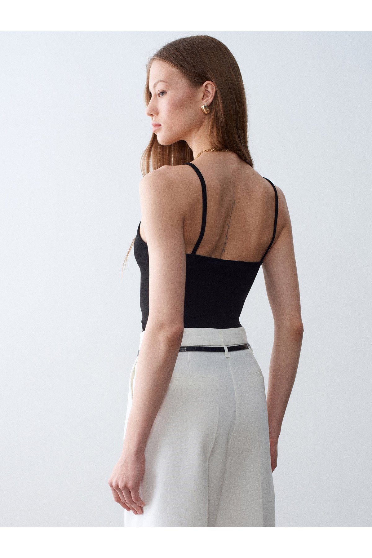 21191 Dantelli Top-Siyah