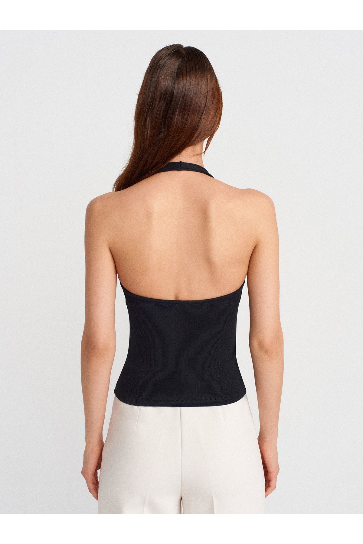 21052 Halter Yaka Top-Siyah