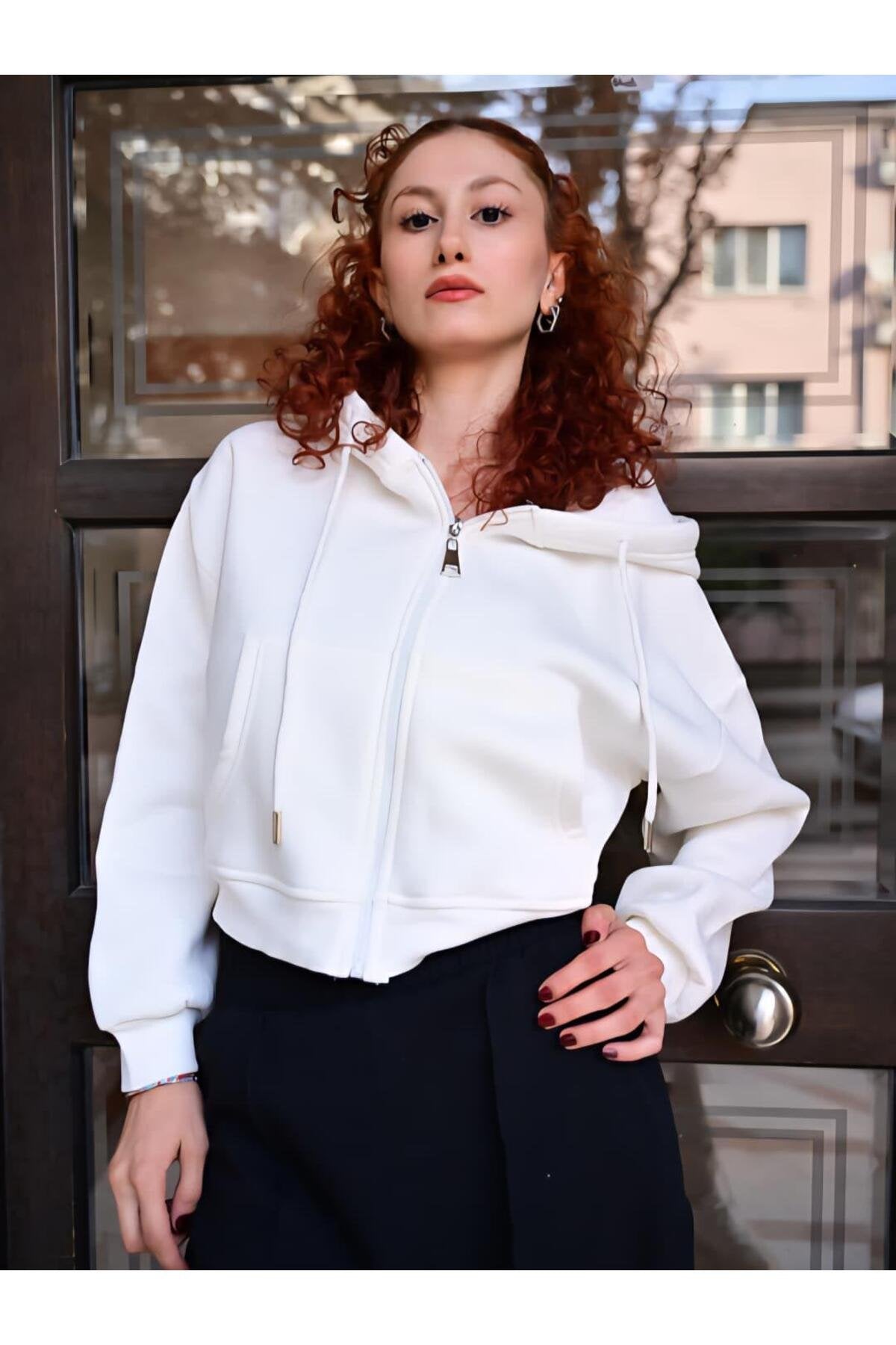 Kapüşonlu Crop Sweatshirt -Beyaz