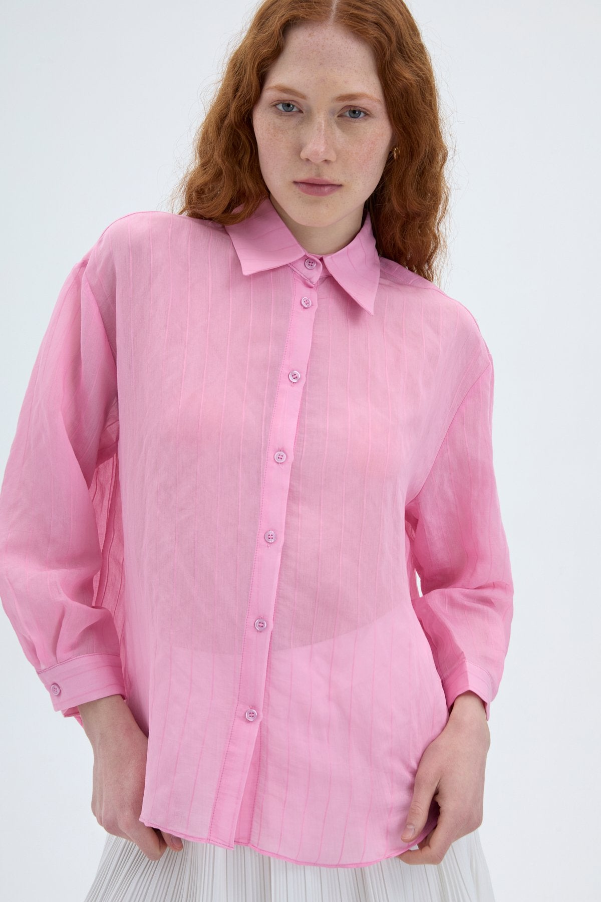 İnce Çizgili Düğmeli Oversize Gömlek Pembe