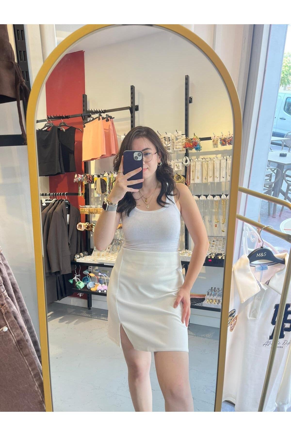 Yırtmaç Detay Mini Etek -Beyaz