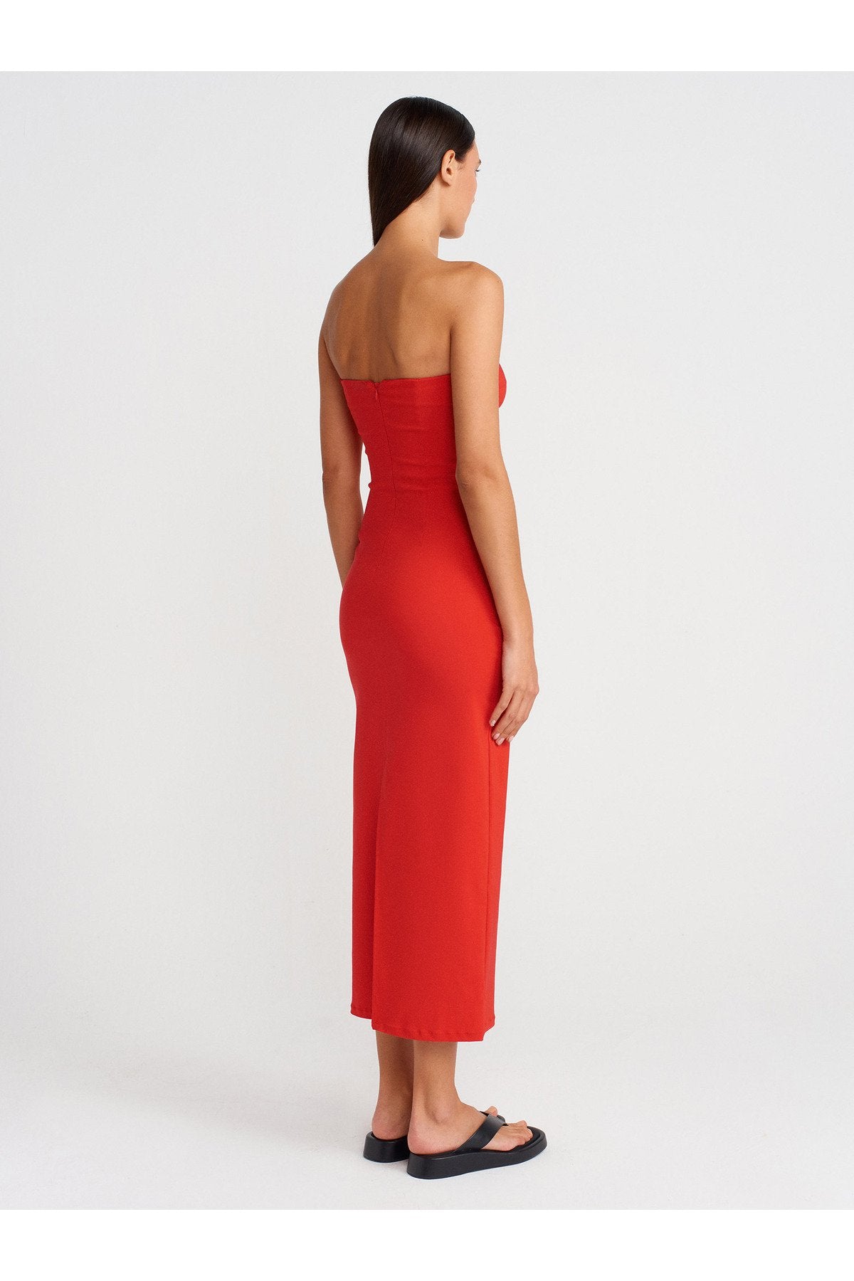 91368 Straplez Midi Elbise-Kırmızı