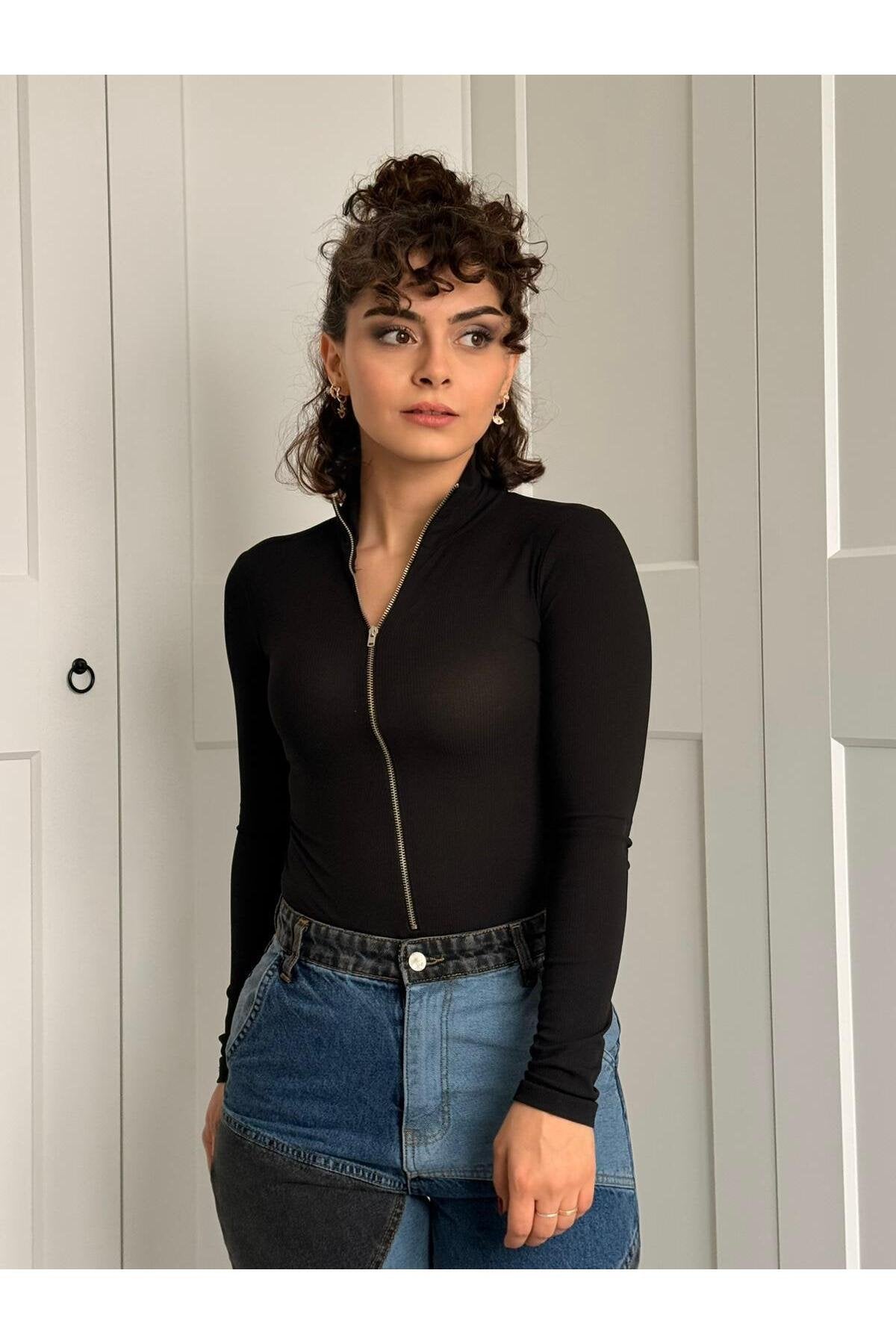 Önü Fermuar Detay Bodysuit -Siyah