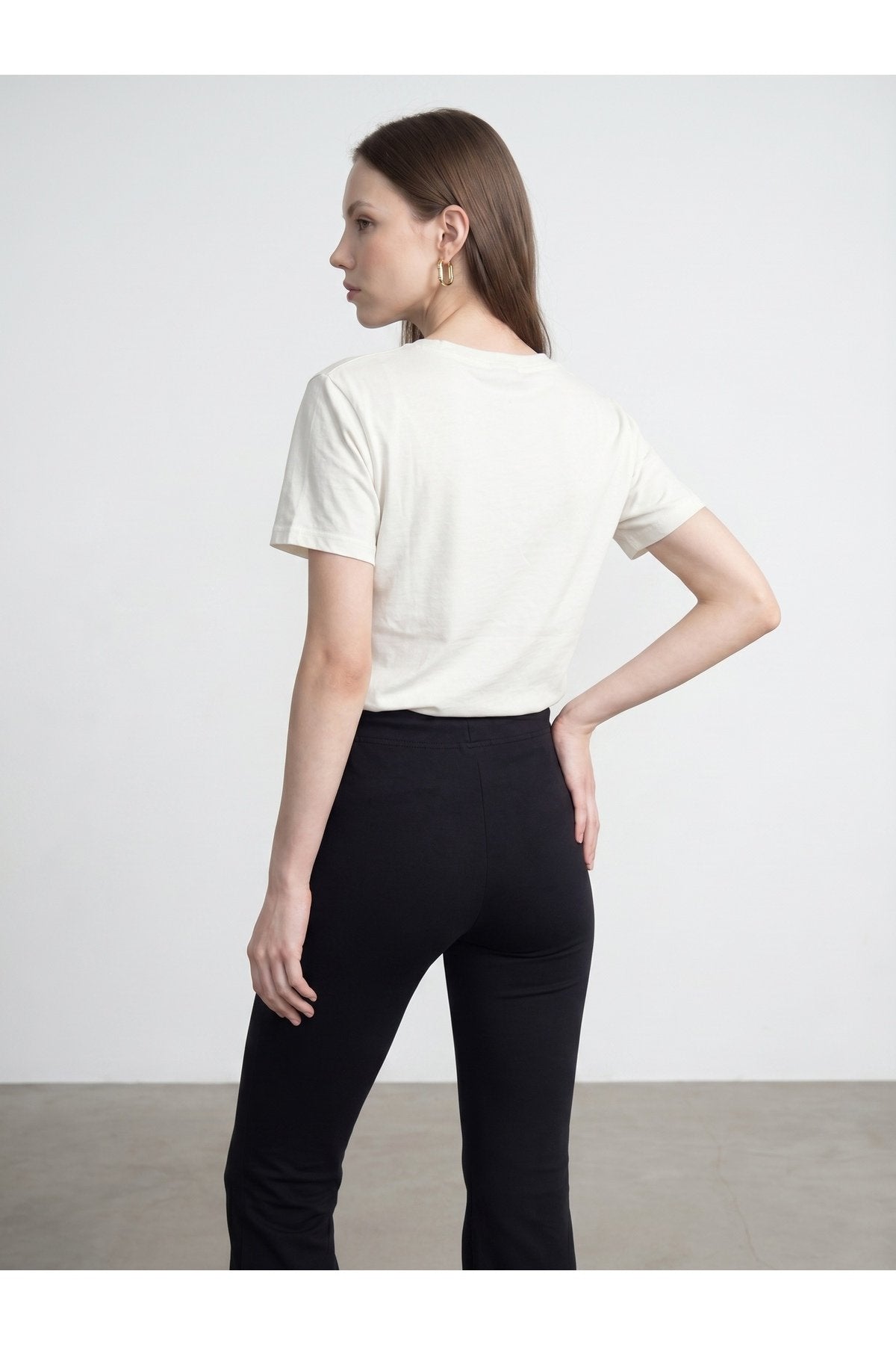 32847 Lyocell Karışımlı V Yaka T-shirt-Ekru