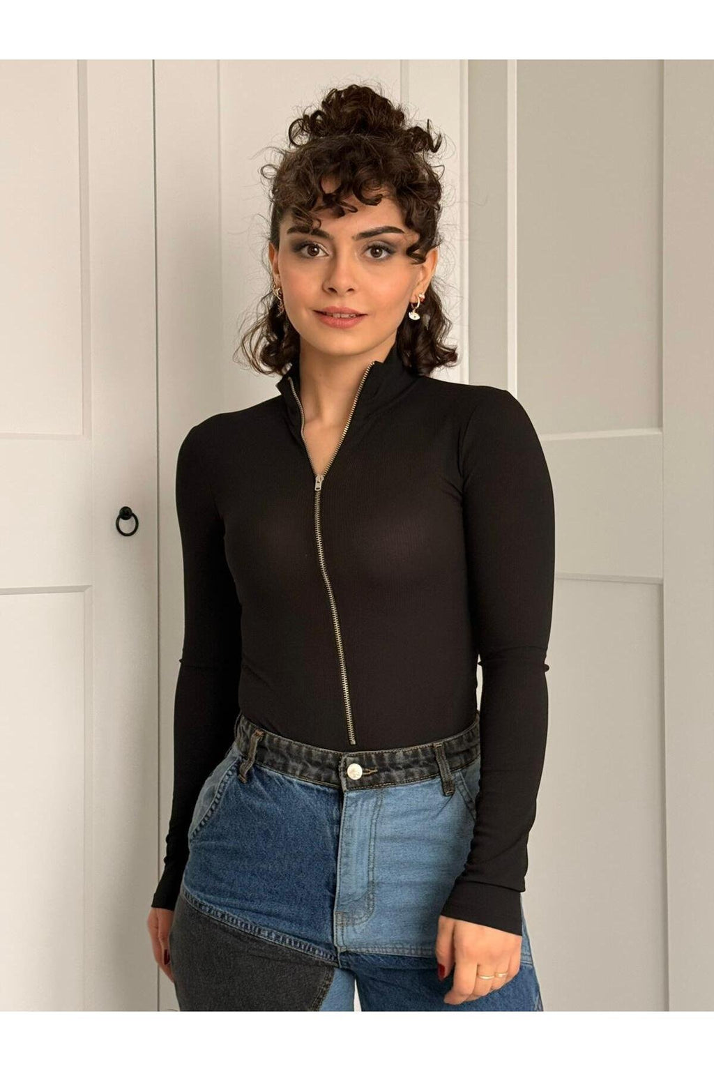 Önü Fermuar Detay Bodysuit -Siyah
