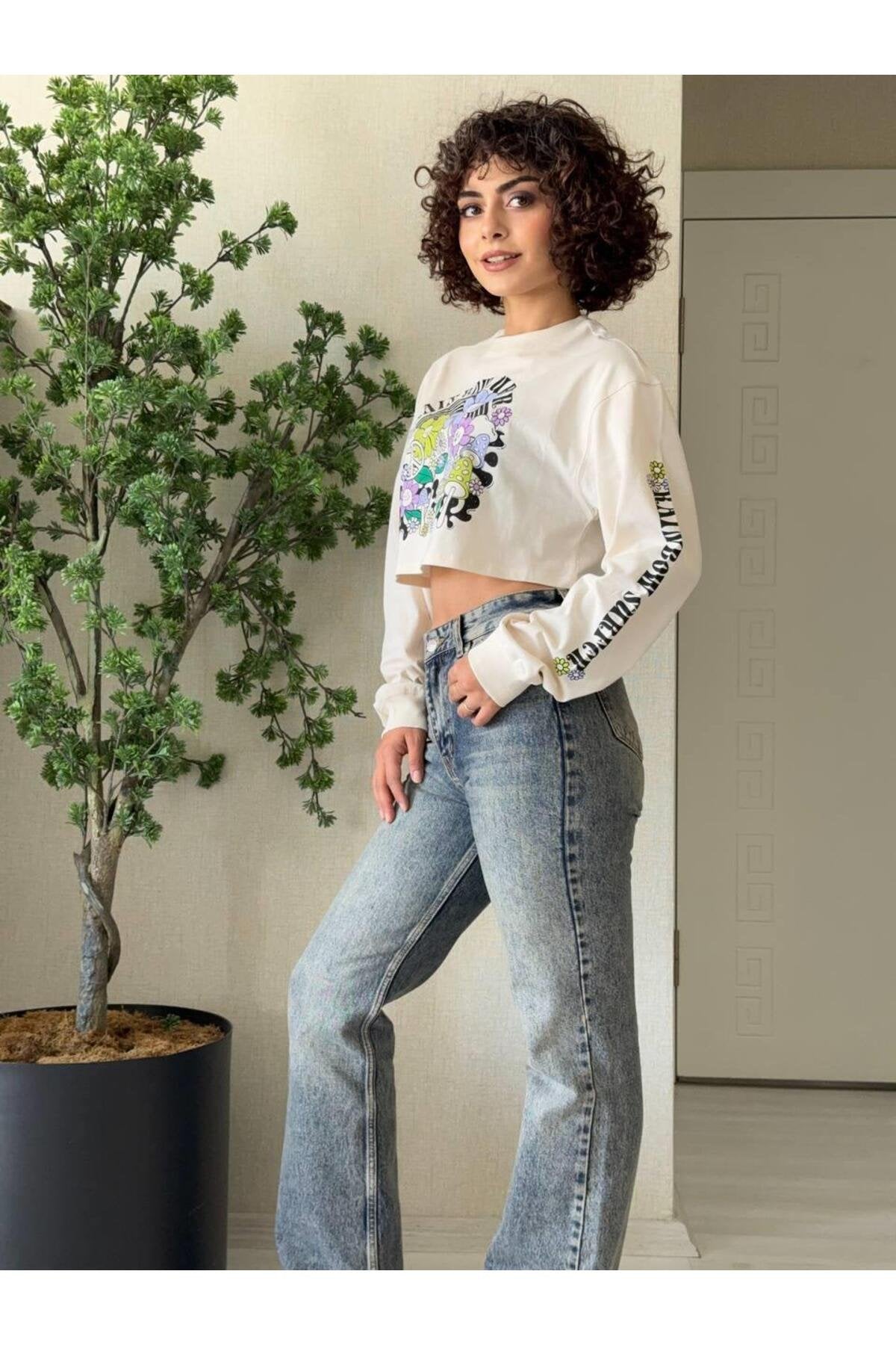 Baskı Detay Crop Sweatshirt -Bej