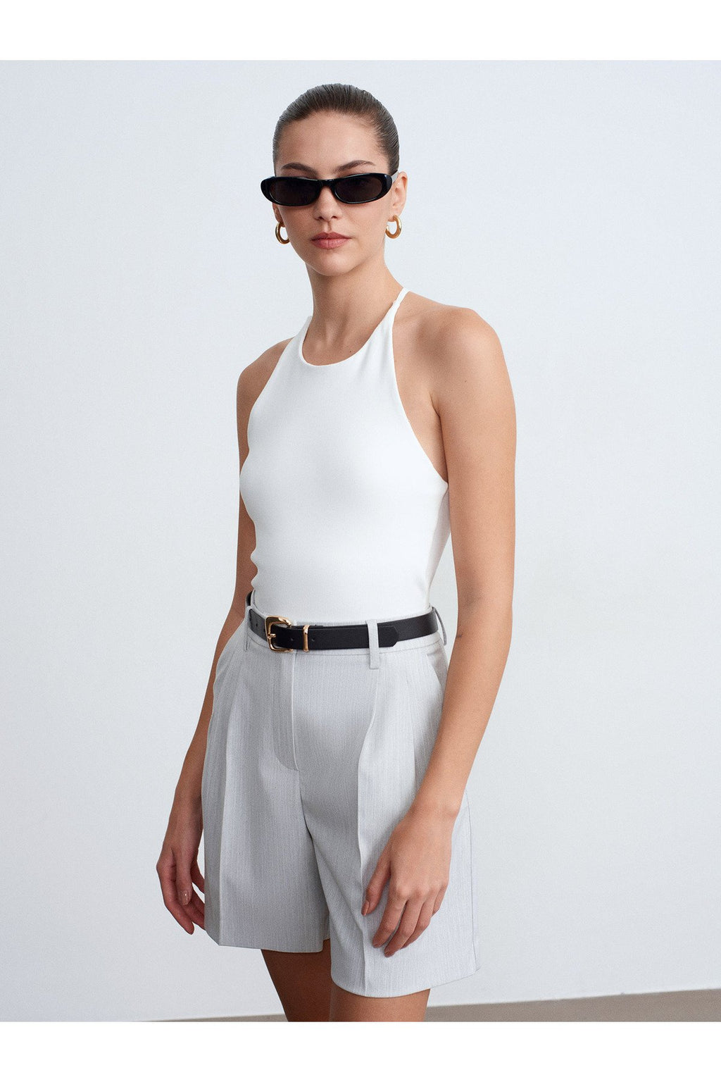 21051 Halter Yaka Askılı Top-Ekru