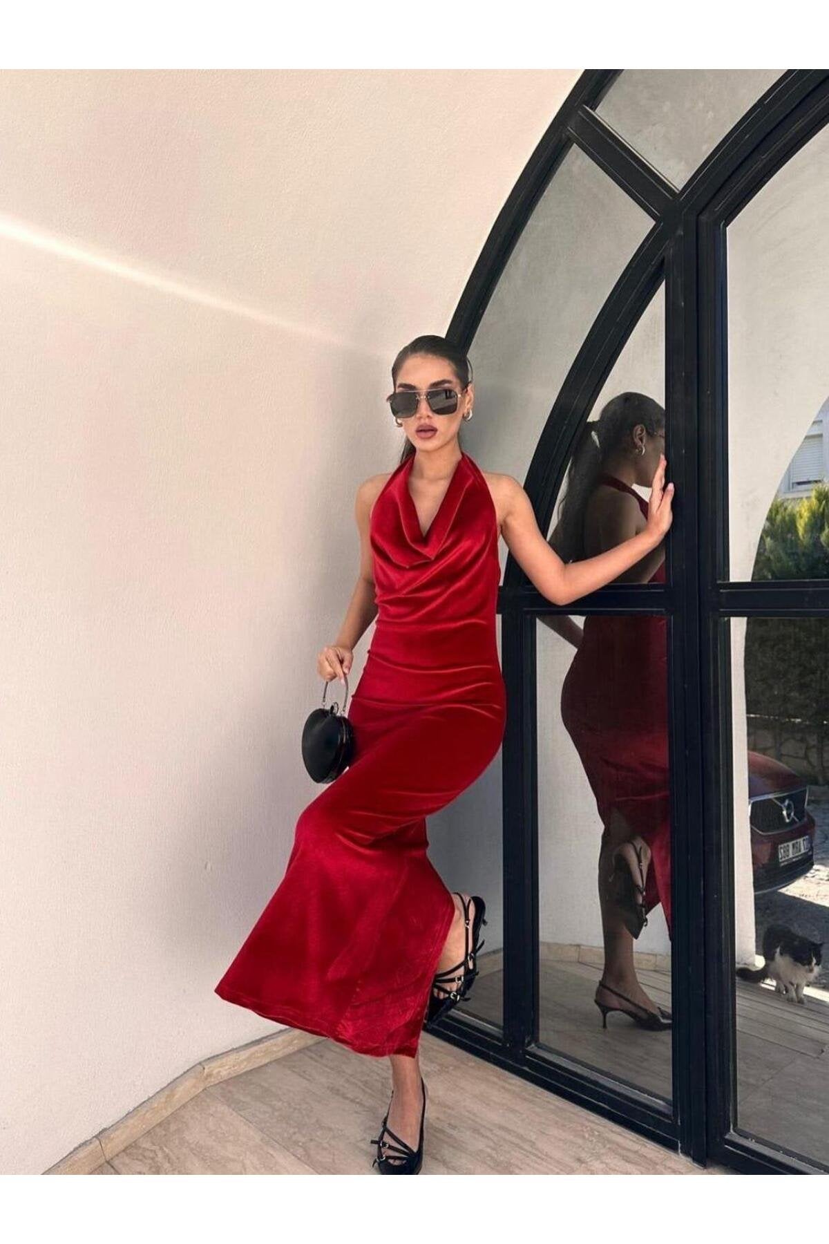 Degaje Yaka Kadife Elbise -Kırmızı