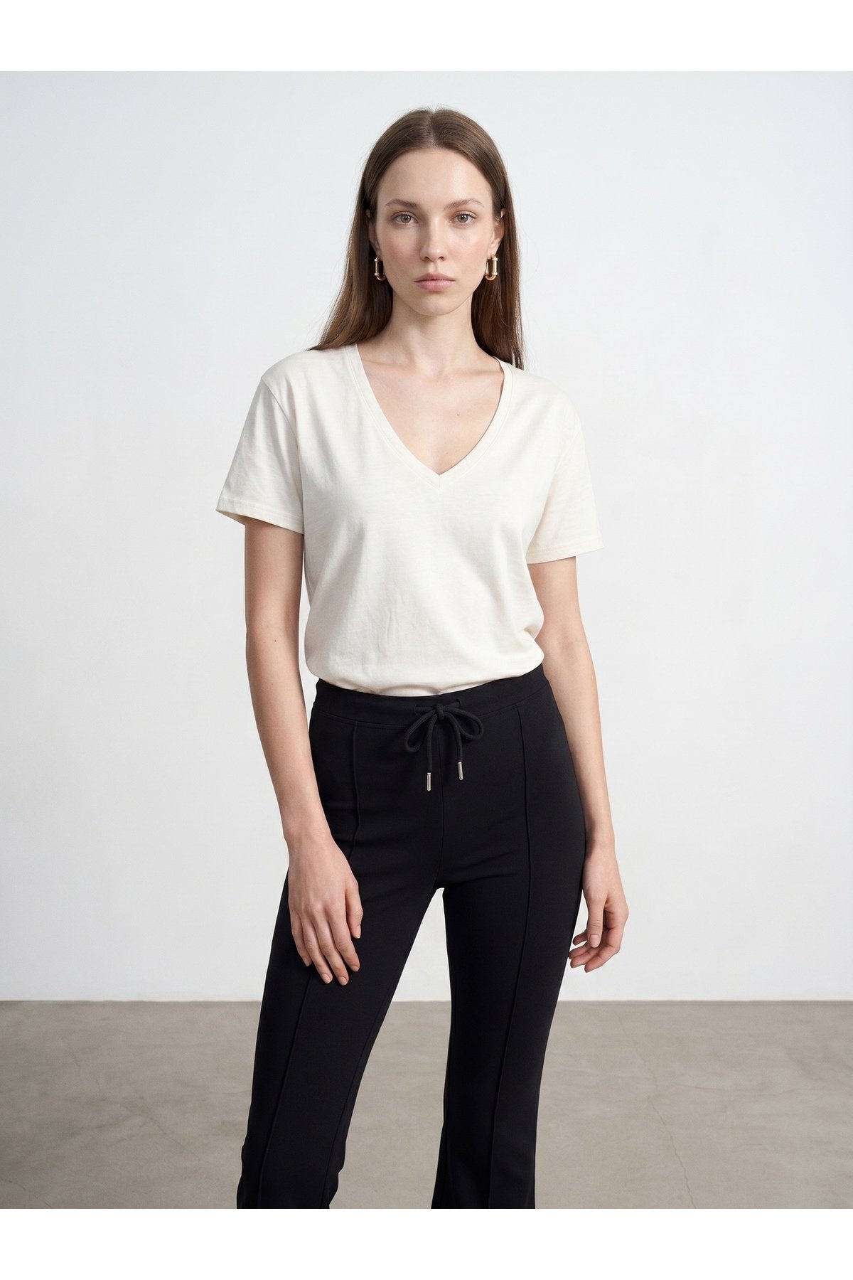 32847 Lyocell Karışımlı V Yaka T-shirt-Ekru