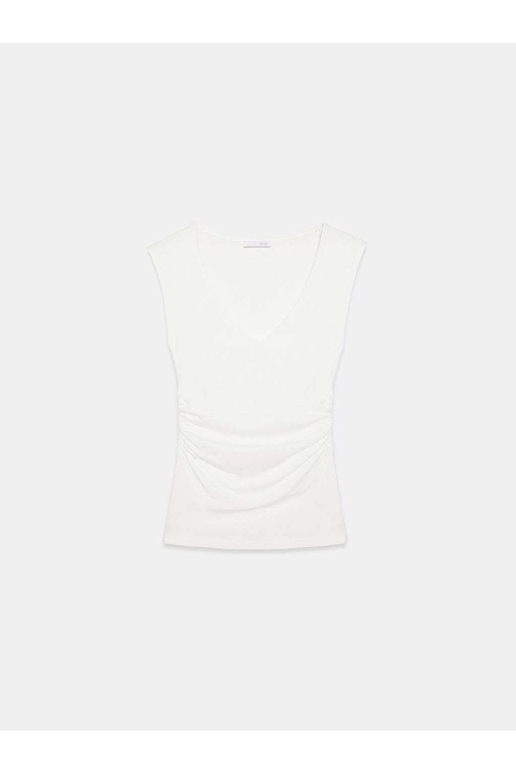 21222 V Yaka Basic Top-Ekru