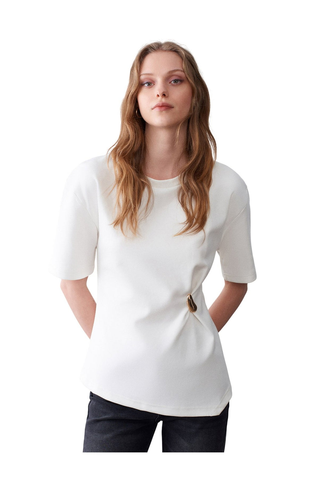 32445 Aksesuar Detaylı Basic T-Shirt-Ekru