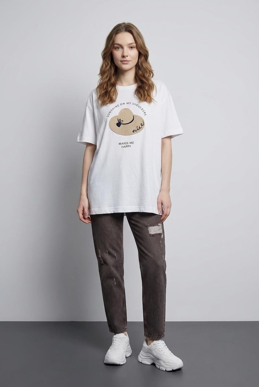 Quzu Baskı ve Nakış Detaylı T-shirt Ekru