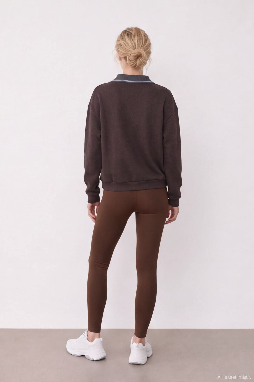 Yaka Detay Sweatshirt Kahve